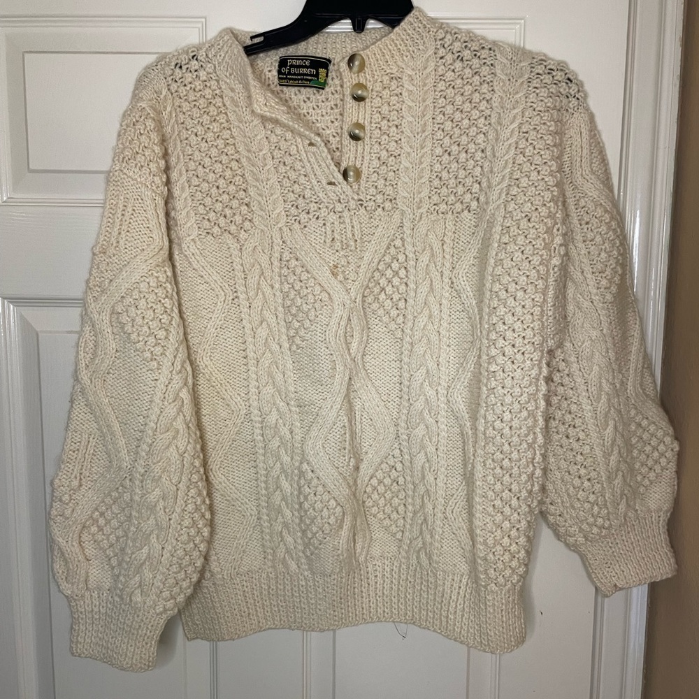 Prince of Burren Knitted V Neck Sweater Size M​​​​​​​​​​​​​